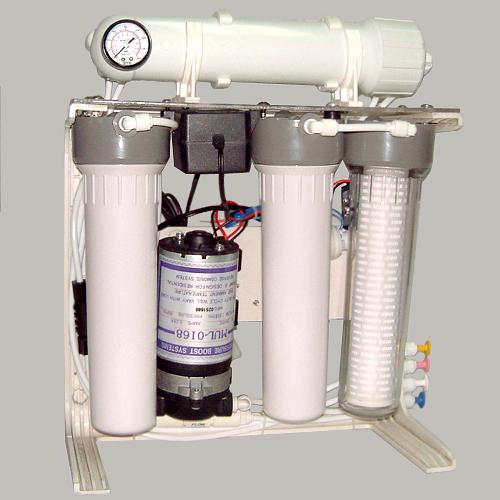 C Holder Plastic RO 4-Stage Unit. W/All Accessories and RO Tank